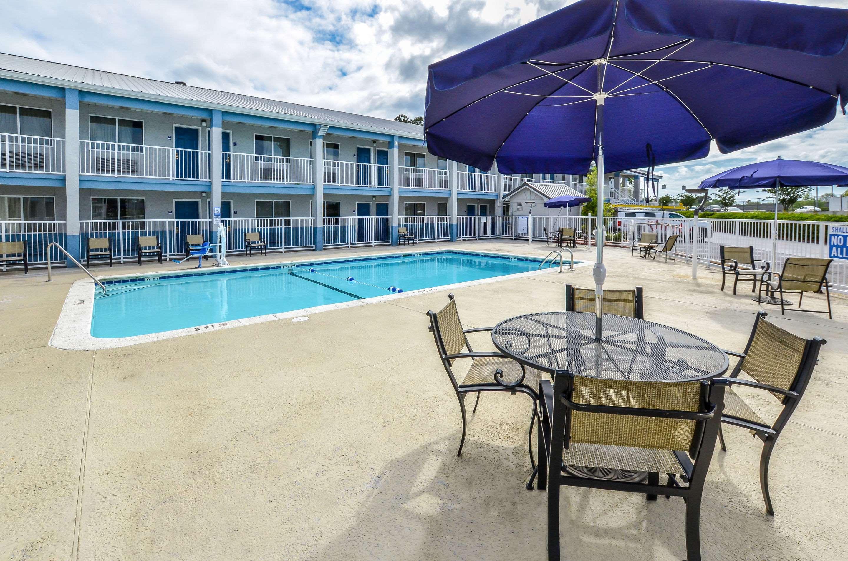 Rodeway Inn North Charleston - Ashley Phosphate Eksteriør billede