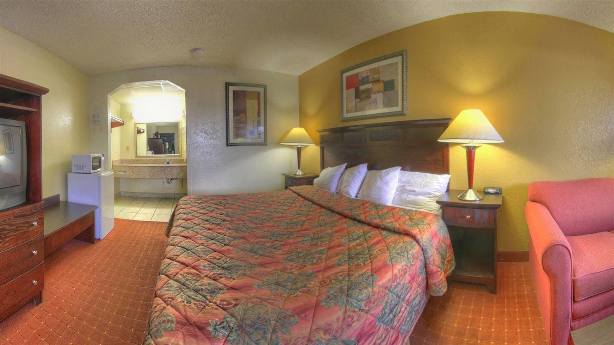Rodeway Inn North Charleston - Ashley Phosphate Eksteriør billede