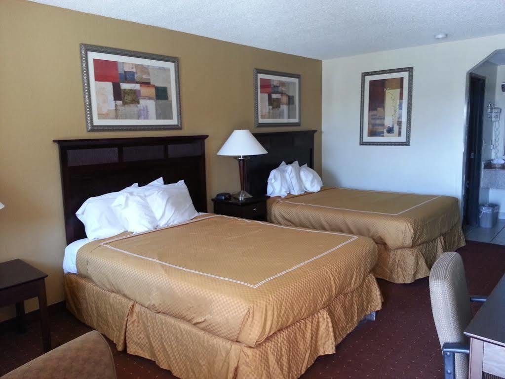 Rodeway Inn North Charleston - Ashley Phosphate Eksteriør billede